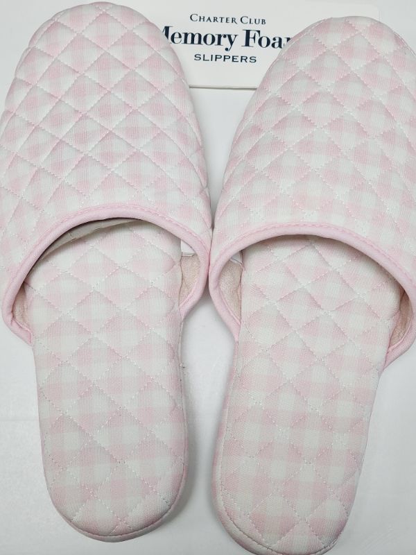 Photo 1 of Size XL 11-12 Charter Club Women Quilted Pink Check Closed Toe Slipper, XL 11-12
