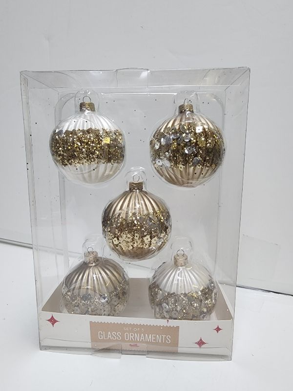 Photo 2 of Holiday Lane Shine Bright Set of 5 Gold-Tone & Silver-Tone Glass Ball Ornaments