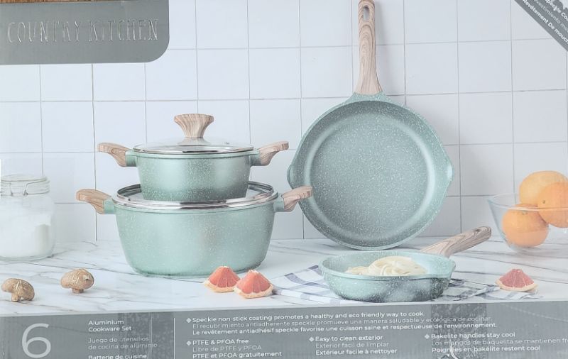 Photo 1 of COUNTRY KITCHEN 6 PCS ALUMINUM COOKING SET GREEN SPEC
Includes 8 & 11" Fry Pan , 3qt Dutch Oven with Glass Lid and 7qt Dutch Oven with Glass Lid