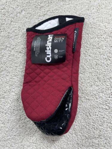 Photo 1 of Cuisinart Quilted Silicone Non-Slip Grip Oven Mitt Hanging Loop Burgundy/Black