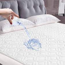 Photo 1 of CHHKON PREMIUM WATERPROOF MATTRESS PROTECTOR KING SIZE