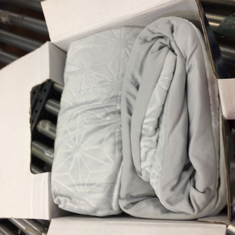 Photo 2 of 48"x72" Clean Comfort Weighted Blanket with Removable Cover - Sealy
