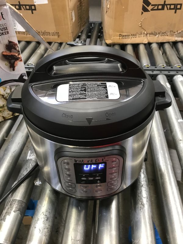 Photo 2 of Duo 60 7-in-1 Programmable 6-Quart Pressure Cooker