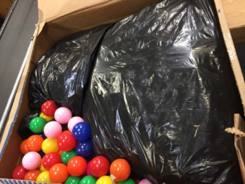Photo 1 of Click N' Play Phthalate BPA Crush Proof Plastic Ball Pit Balls 1000ct