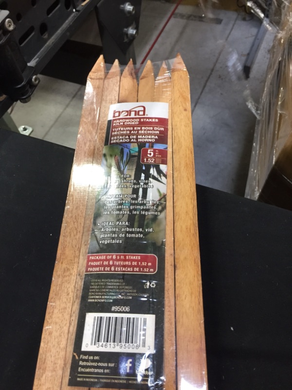 Photo 3 of Bond Hardwood Stakes - 6 Pack