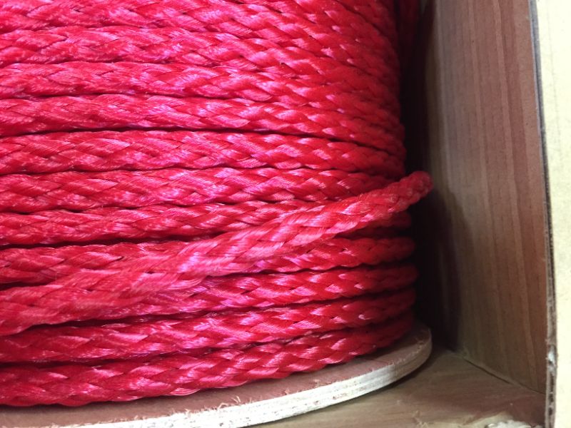 Photo 2 of 500 Feet of 3/8 inch rope RED