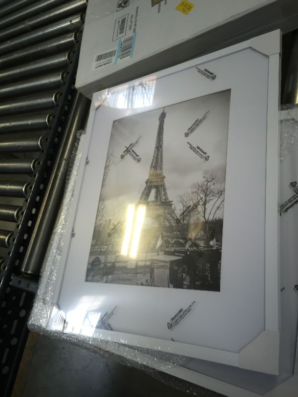 Photo 1 of 16 x 20 inch white frames five pack 