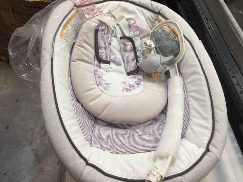 Photo 3 of Graco Sense2Soothe Baby Swing with Cry Detection Technology in Sailor - White