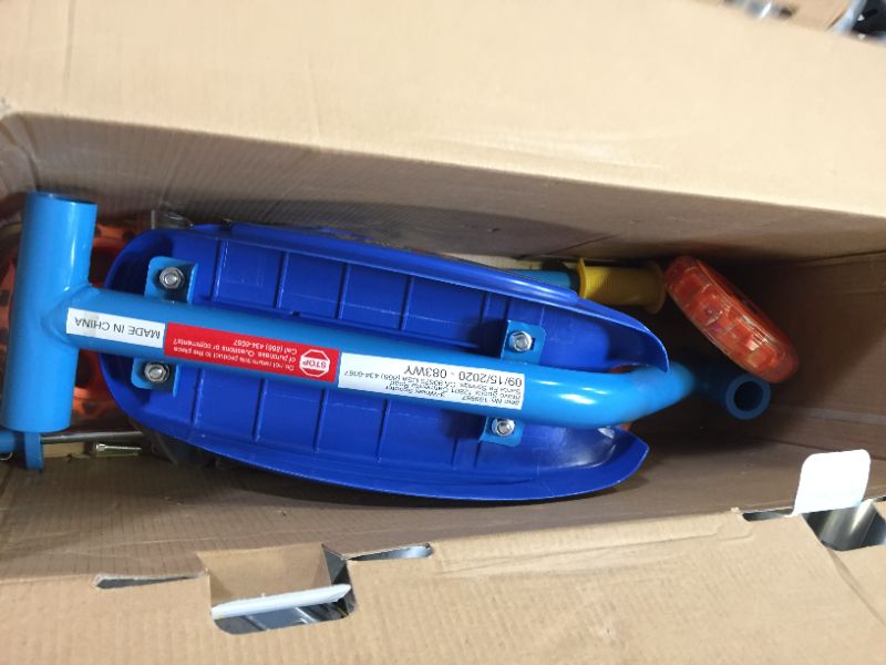 Photo 1 of PlayWheels Paw Patrol 3-Wheel Scooter w/Light Up Wheels, Chase
