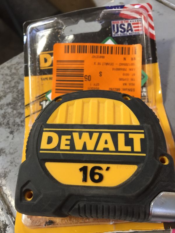 Photo 2 of DeWalt 16 ft. x 1-1/4 in. Tape Measure