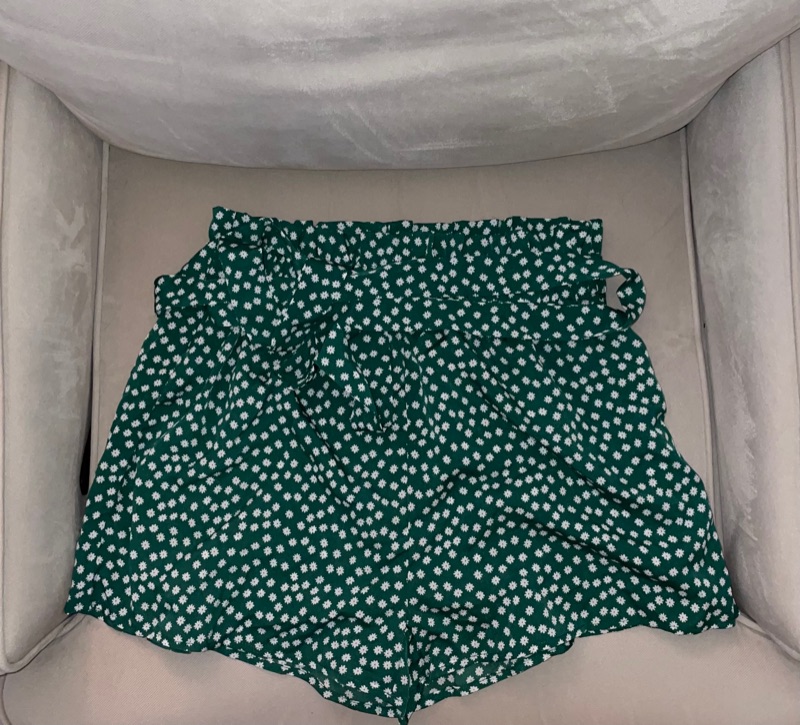 Photo 1 of GREEN SHORTS WITH FLOWERS SIZE LARGE 