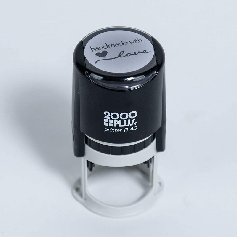 Photo 1 of Handmade with Love Self-Inking R40 Round Stamp