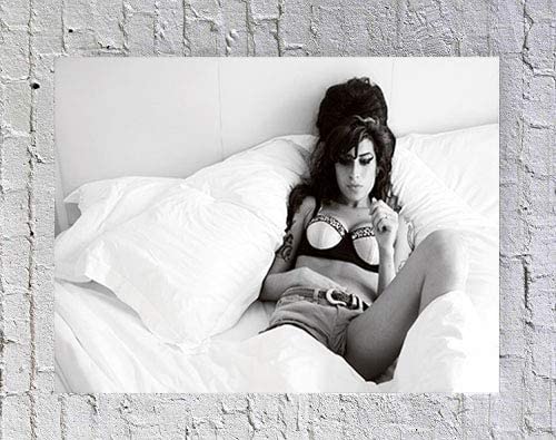 Photo 1 of Amy Winehouse Sexy black and white Poster Art Print,12''×16''