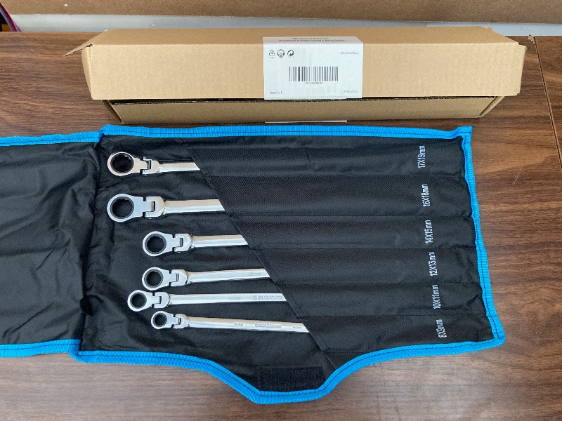 Photo 2 of GEARDRIVE Extra Long Flex-Head Double Box End Ratcheting Wrench Set