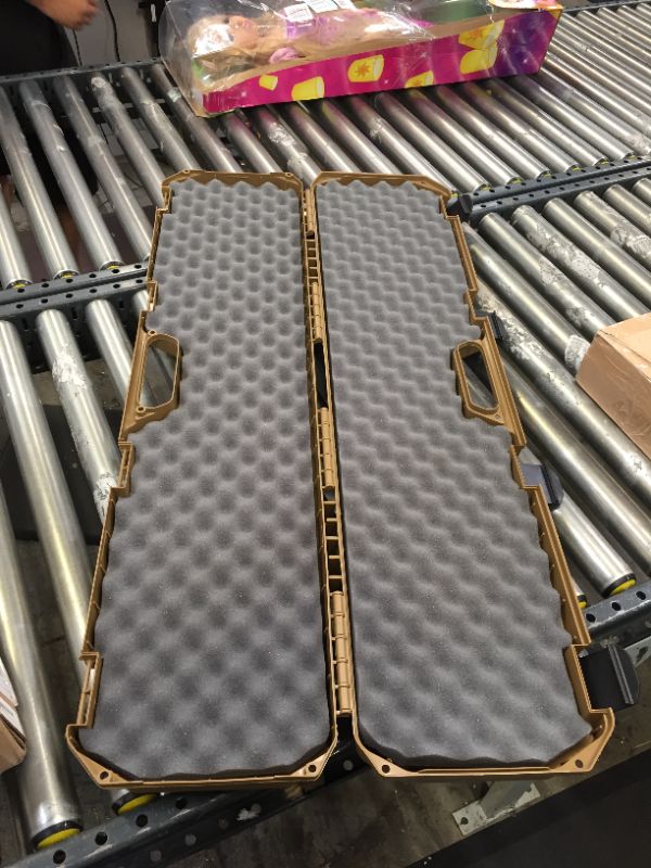 Photo 1 of Hard case 
