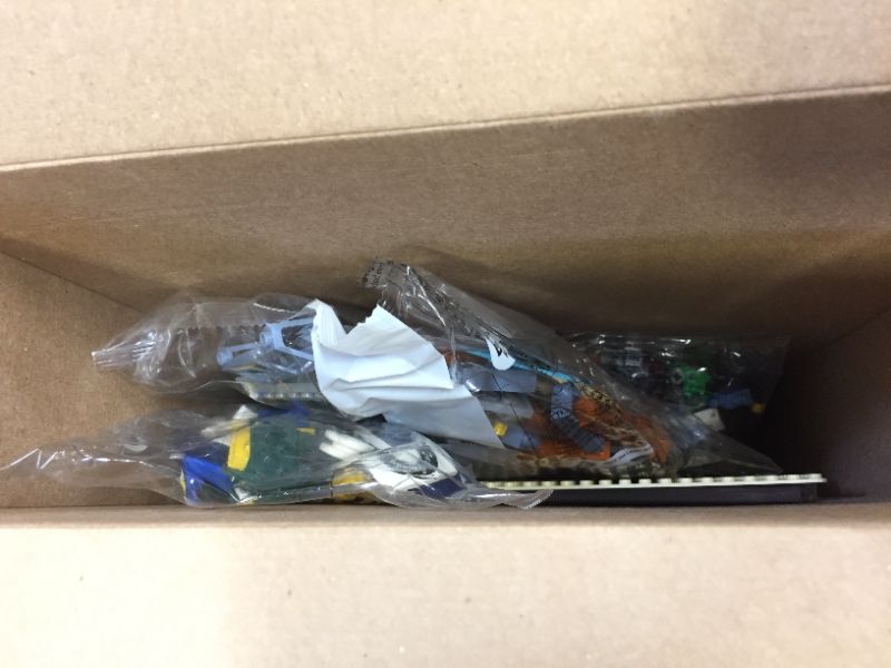 Photo 2 of ALL PACKAGES SEALED, POSSIBLY MISSING PACKAGES, LEGO Creator Expert Corner Garage 10264 Building Kit (2569 Pieces)