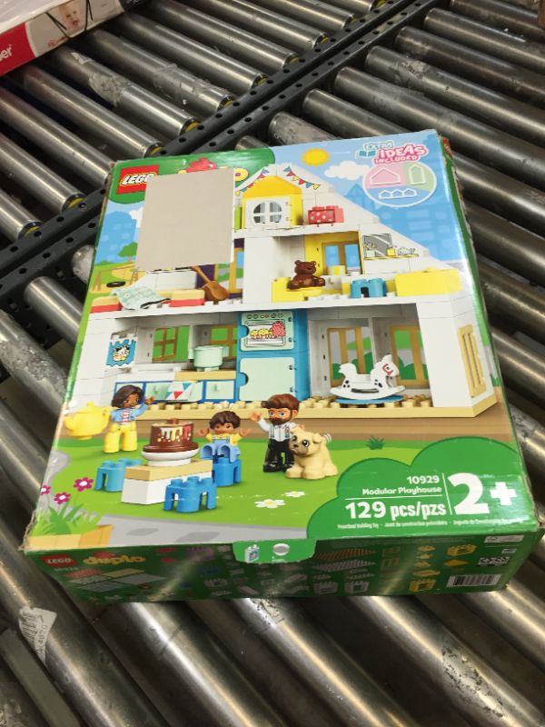 Photo 3 of DUPLO Modular Playhouse 10929