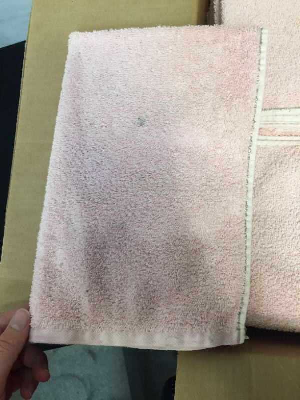 Photo 3 of 40 Pc Pink Towel Set 15 X  23 Inch