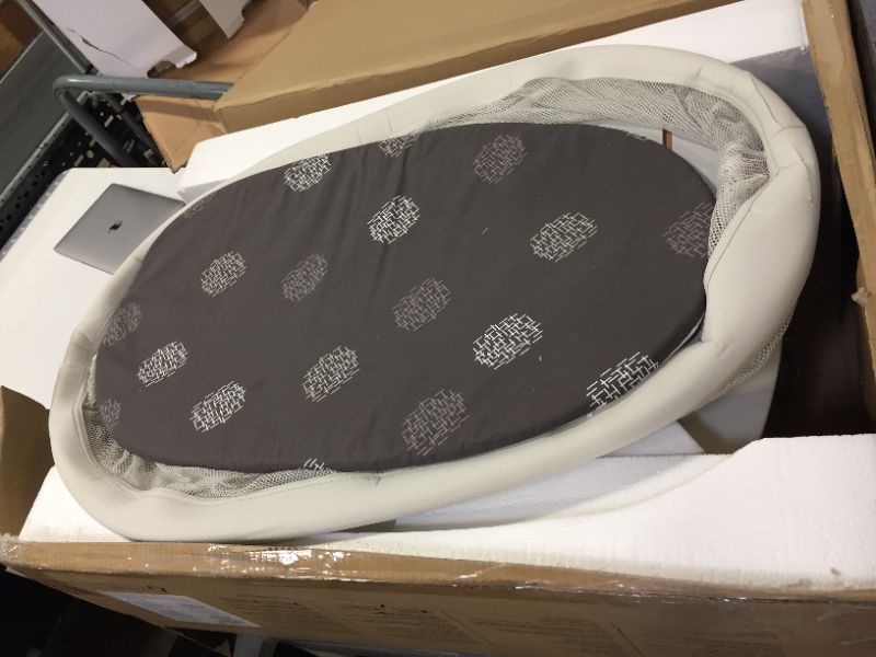 Photo 1 of 4moms mamaRoo sleep bassinet