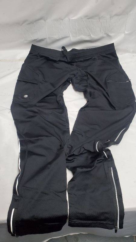 Photo 1 of XL WOMENS ACTIVE PANTS