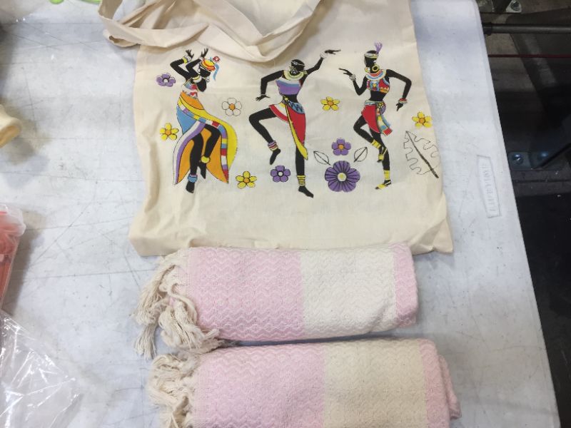 Photo 1 of CAPITAL OF TOWEL TURKISH HAND TOWEL SET OF 2 DIAMOND
