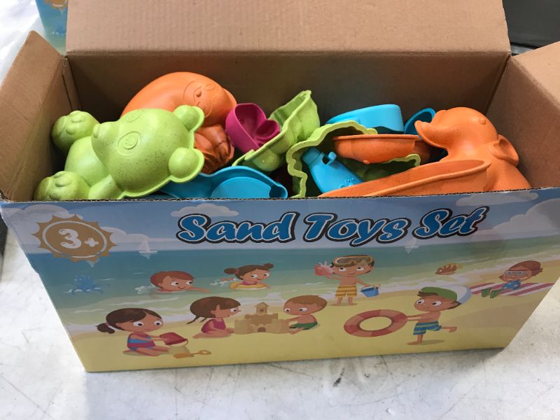 Photo 1 of biulotter Beach Sand Toys Set, 25Pcs Beach Toys Castle and Animal Molds, Bucket, Watering Can, Beach Shovel Tool Kit, Eco-Friendly Sandbox Toys for Toddlers Kids Outdoor Indoor Play (Mesh Bag Include)
