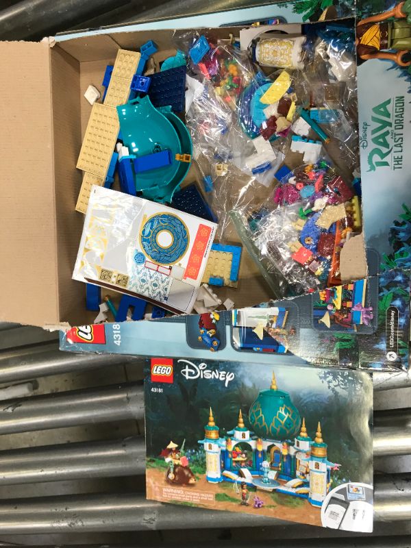 Photo 2 of LEGO Disney Raya and The Heart Palace 43181 Imaginative Toy Building Kit