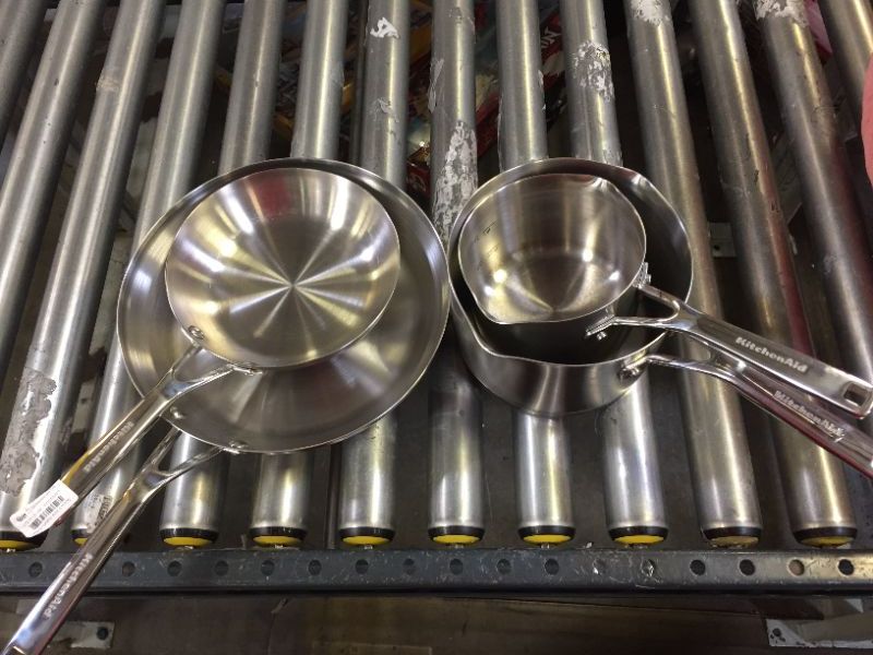 Photo 2 of 4 pcs cookware set 