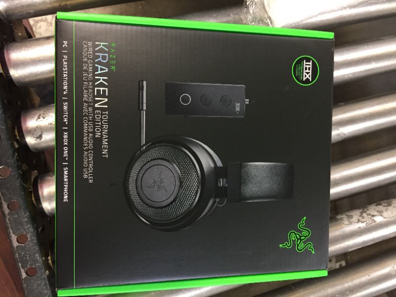 Photo 2 of Razer - Kraken Tournament Edition Wired Stereo Gaming Over-the-Ear Headphones for PC, Mac, Xbox One, Switch, PS4, Mobile Devices - Black