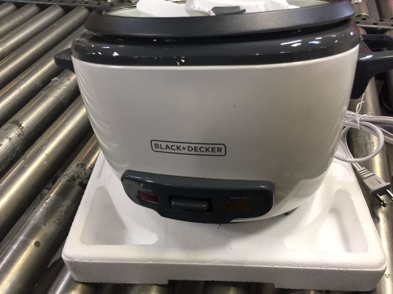 Photo 2 of BLACK+DECKER 16-Cup Rice Cooker, White