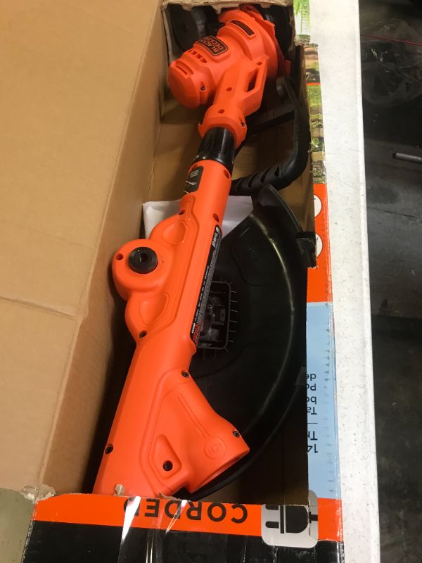 Photo 2 of BLACK+DECKER 6.5 Amps 14" String Trimmer/Edger