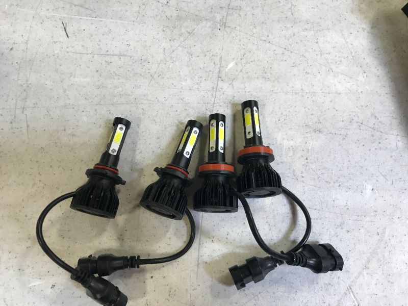 Photo 1 of 4 pack of car led headlights 