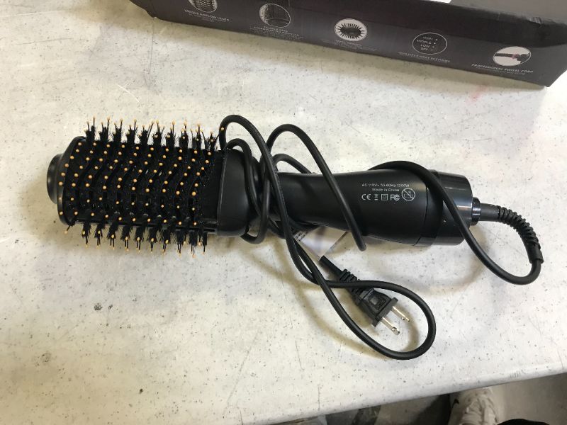 Photo 1 of hair dryer brush 