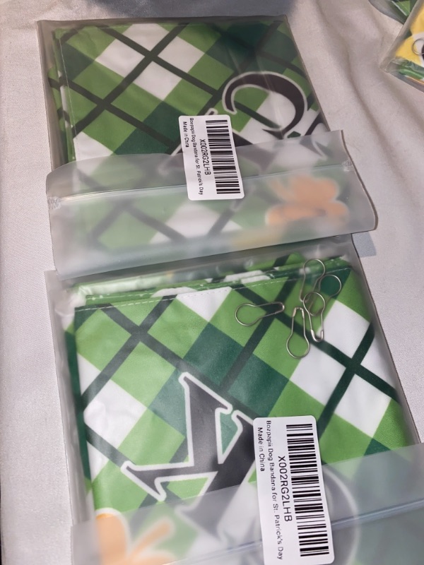 Photo 1 of 2PC LOT
St. Patricks Day Dog Bandana Large Triangle Bibs Scarf with Green Shamrock and Clover Irish Fest.ival Decoration for Puppy Small and Medium Dogs Cats Pets Animals, 2 COUNT
FACTORY SEALED