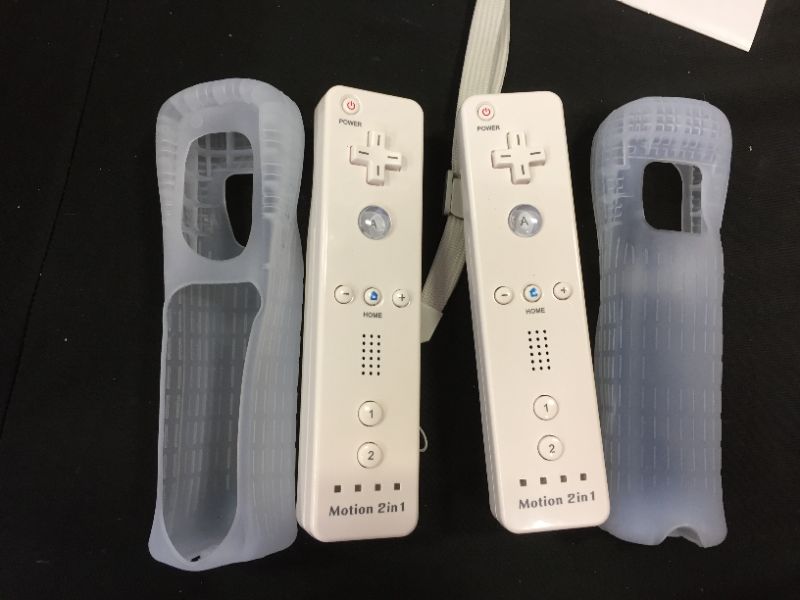 Photo 1 of 2 pack of Wii remote controllers