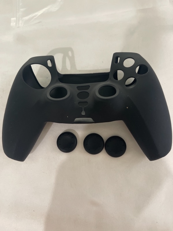 Photo 1 of PS5 CONTROLLER RUBBER SKIN 