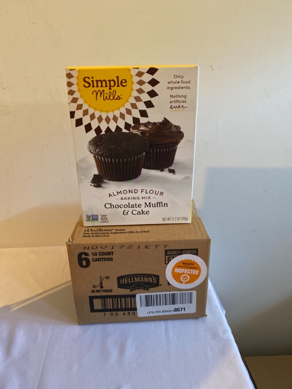 Photo 3 of 2PC LOT
Hellmann's Real Mayonnaise For a Creamy Condiment for Sandwiches and Simple Meals Mayonnaise To Go Packets Gluten Free 3.8 oz 10 Count, Pack of 6, EXP 11/17/2021

Simple Mills Almond Flour, Gluten Free Chocolate Cake Baking Mix, Muffin Pan Ready M