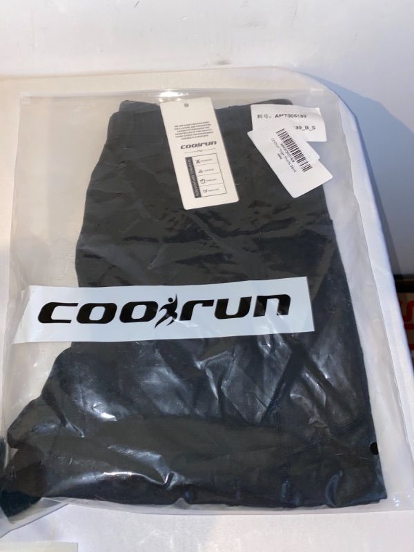 Photo 2 of COOrun Women Athletic Shorts High Waist Yoga Shorts Workout Running Compression Exercise Shorts Side Pockets
SIZE S
FACTORY PACKAGED 