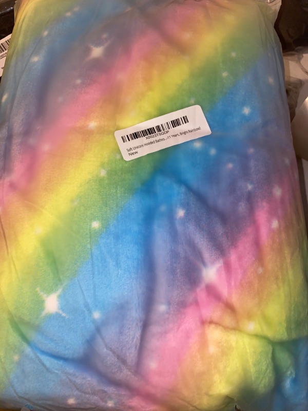 Photo 2 of Doctor Unicorn Soft Unicorn Hooded Star Galaxy Bathrobe for Girls
SIZE 11 YRS OLD 