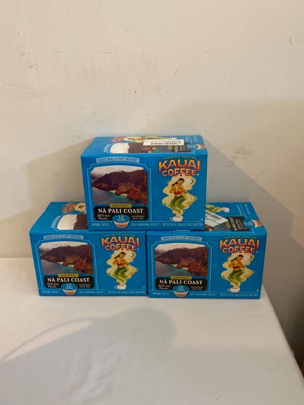 Photo 2 of 3PC LOT
Kauai Coffee Single-Serve Pods, Na Pali Coast Dark Roast – 100% Arabica Coffee from Hawaii’s Largest Coffee Grower, Compatible with Keurig K-Cup Brewers - 12 Count, 3 BOXES
EXP 06/16/2022