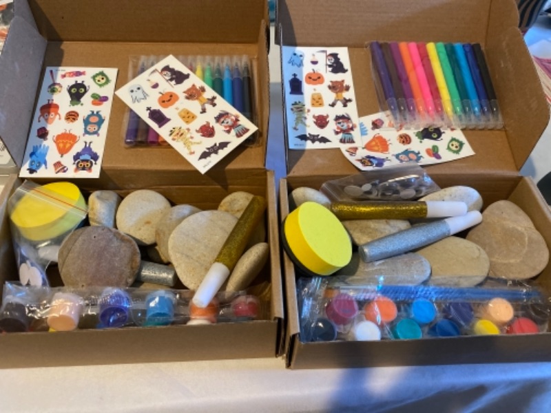 Photo 1 of 2PC LOT
Halloween Rock Painting Crafts Kit, Creativity Painting Kit, 2 COUNT