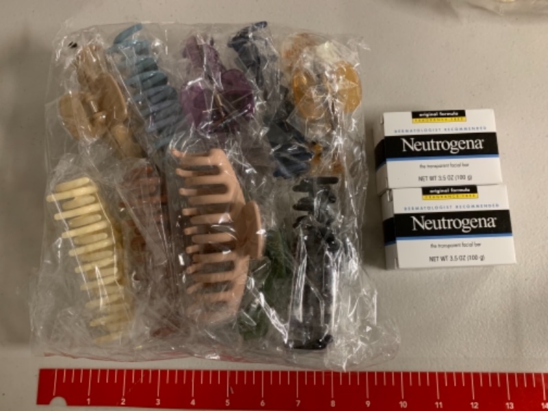 Photo 1 of Box Lot I Magicsky 10PCS Large Hair Claw Clips, Nonslip Matte Plastic/ Resin Hair Catch Teeth Clamp, 4.3 Inch Strong Hold Banana Keel Barrettes for Thick and Thin Hair-Fashion Accessories for Women Girls I Neutrogena The Transparent Facial Bar 2 Pack