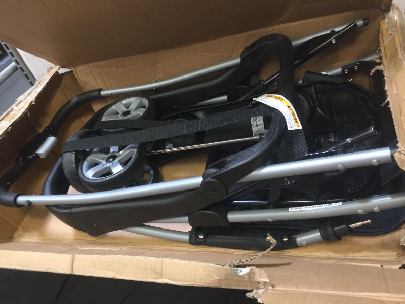 Photo 1 of Baby Trend Snap-N-Go EX Universal Infant Car Seat Carrier