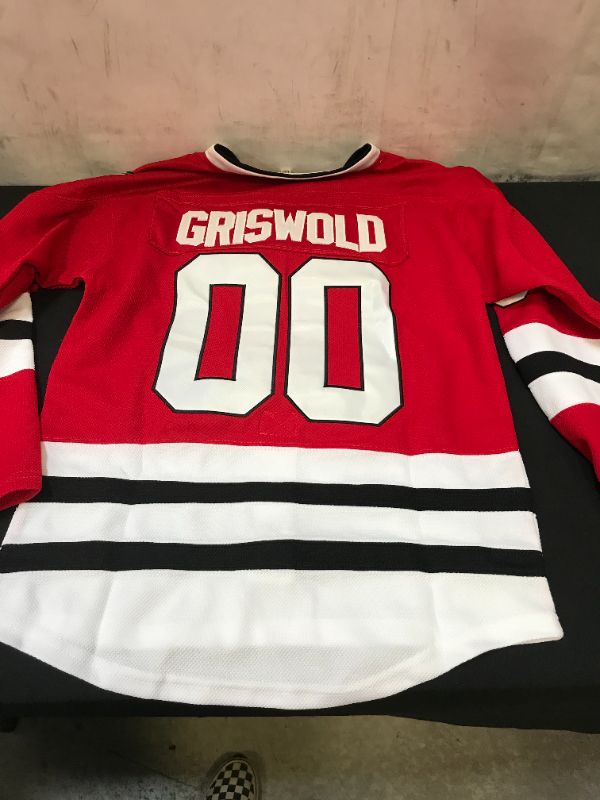 Photo 2 of generic Clark Griswold Jersey #00 X-Mas Christmas Vacation Movie Sports Shirt Ice Hockey Jerseys mens size small 