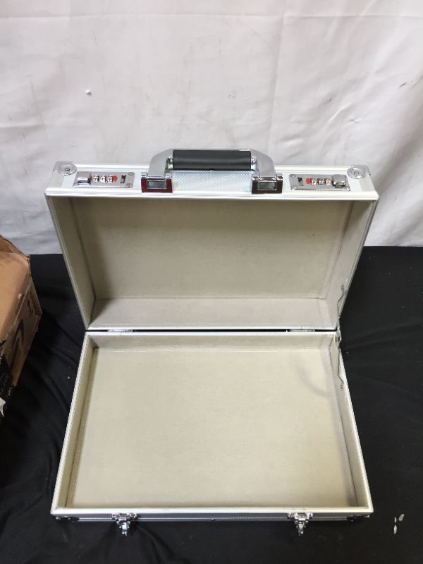 Photo 2 of Aluminium Lockable Electrician Flight Case Tool Box Storage Portable Tool Boxes
