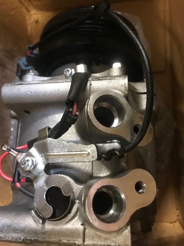 Photo 1 of AC Compressor With Clutch Fits: 1994-2000 Honda Civic L4 1.6L 1.5L / 1994-1997 Honda Civic Del Sol L4 1.5L 1.6L / 1997-2001 Honda CR-V 2.0L1 Year Warranty
