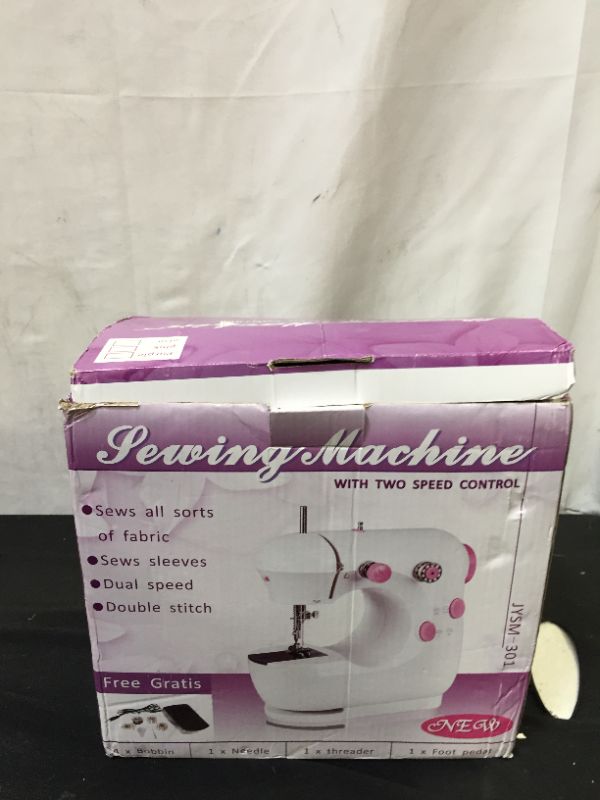 Photo 1 of Generic Sewing Machine