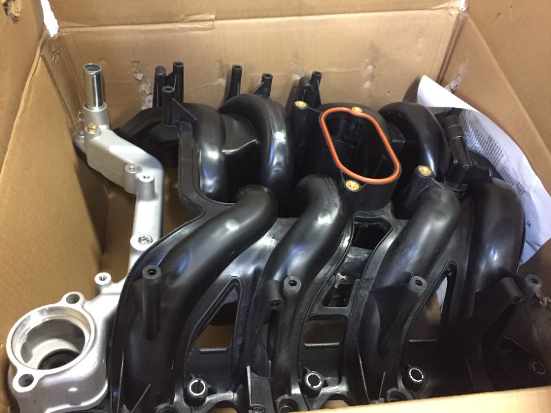 Photo 2 of Ford Manifold ASY -