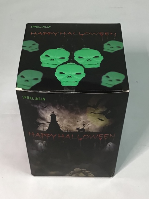 Photo 6 of LUMINATERY Halloween Skull Lantern String Lights, 30LED 8 Lighting Modes, Remote Control, Memory Function, Battery-Powered, Perfect for Indoor Outdoor Halloween Decoration (Green-1)