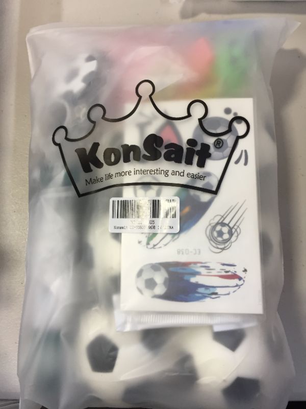 Photo 1 of KONSAIT FOOTBALL PARTY FAVOR 31 PCS